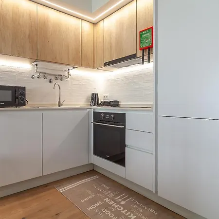 Gravito 53 By Sweet Apartman