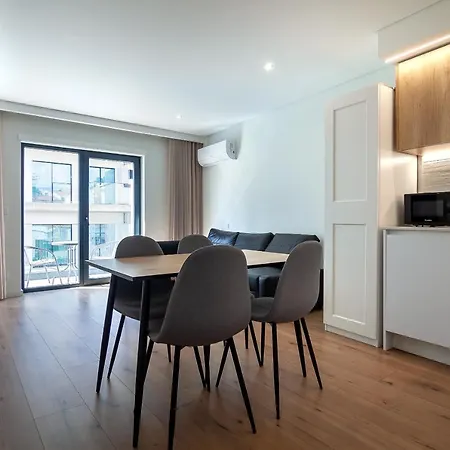 Gravito 53 By Sweet * Aveiro